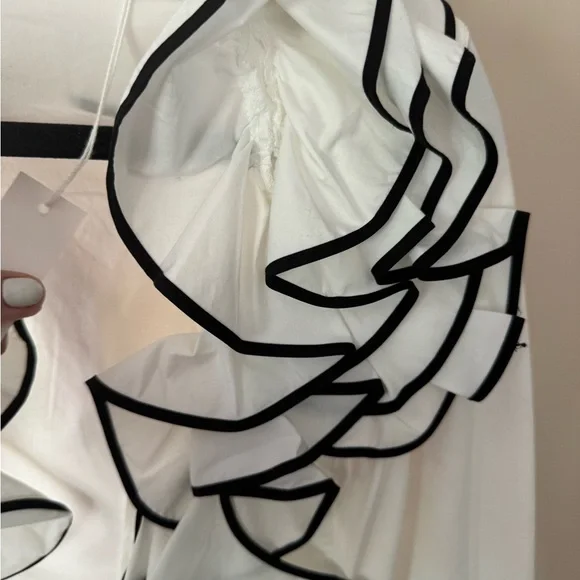 Anne Fontaine White and Black Ruffled Long Sleeve Blouse